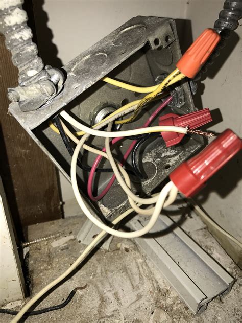 buzzing noise in junction box|why do electrical boxes buzz.